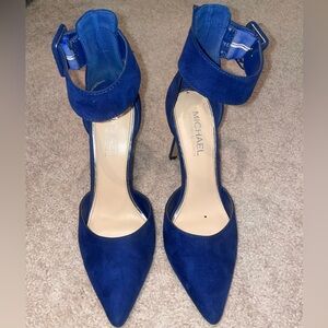 MICHAEL SHANNON BLUE SUEDE HEELS